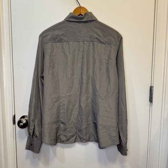 Women’s Top Pendleton Gray Metalic Shirt Button Down size 12 - Picture 2 of 14